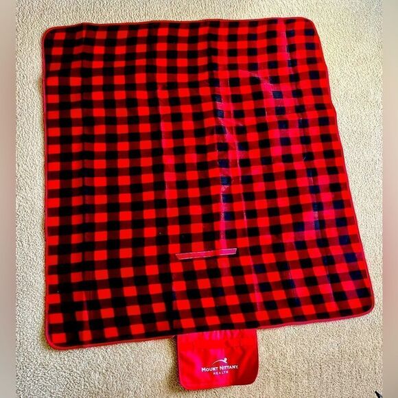 𝅺Picnic Cover  - Picture 1 of 3